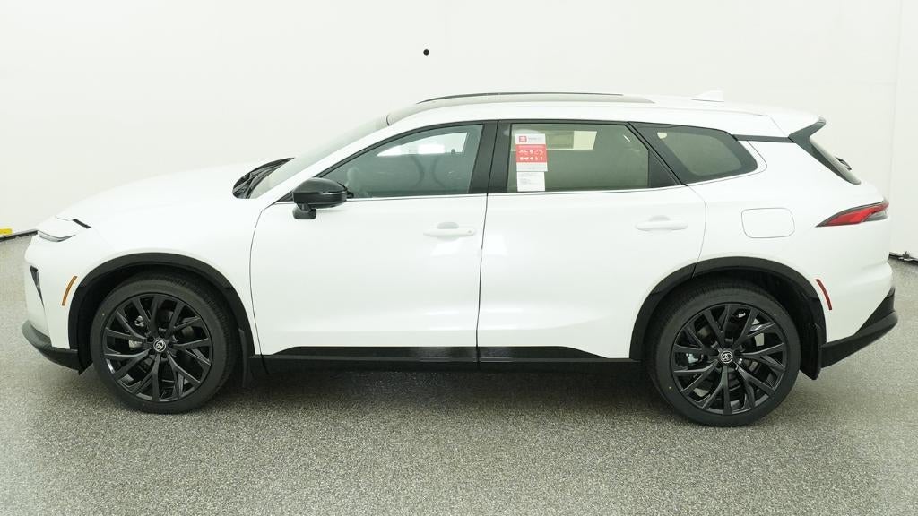 2026 Toyota Toyota Crown Signia Limited