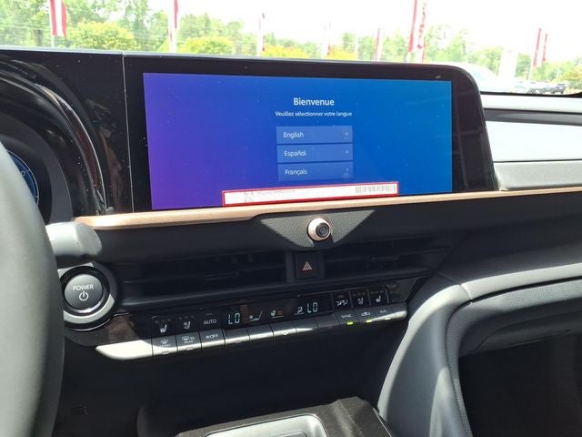 2026 Toyota Toyota Crown Signia Limited