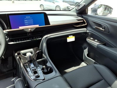 2026 Toyota Toyota Crown Signia Limited