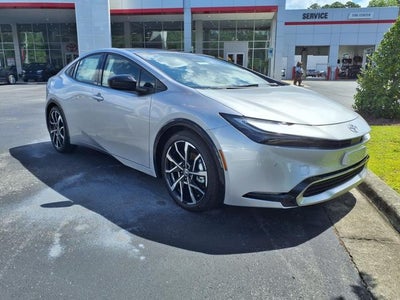 2025 Toyota Prius Plug-in Hybrid XSE