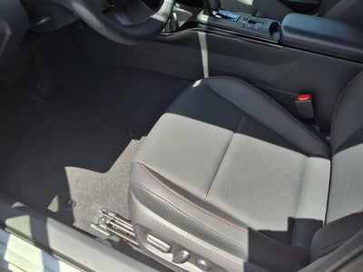 2025 Toyota Prius Plug-in Hybrid XSE