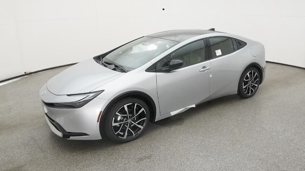 2025 Toyota Prius Plug-in Hybrid XSE
