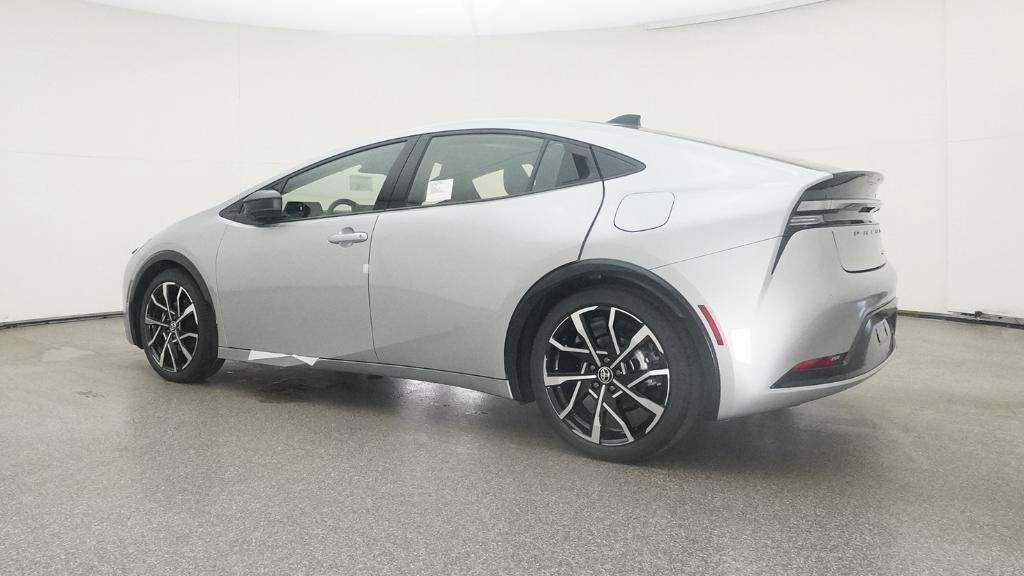 2025 Toyota Prius Plug-in Hybrid XSE