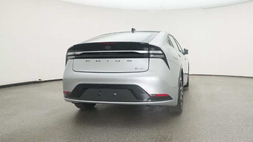 2025 Toyota Prius Plug-in Hybrid XSE