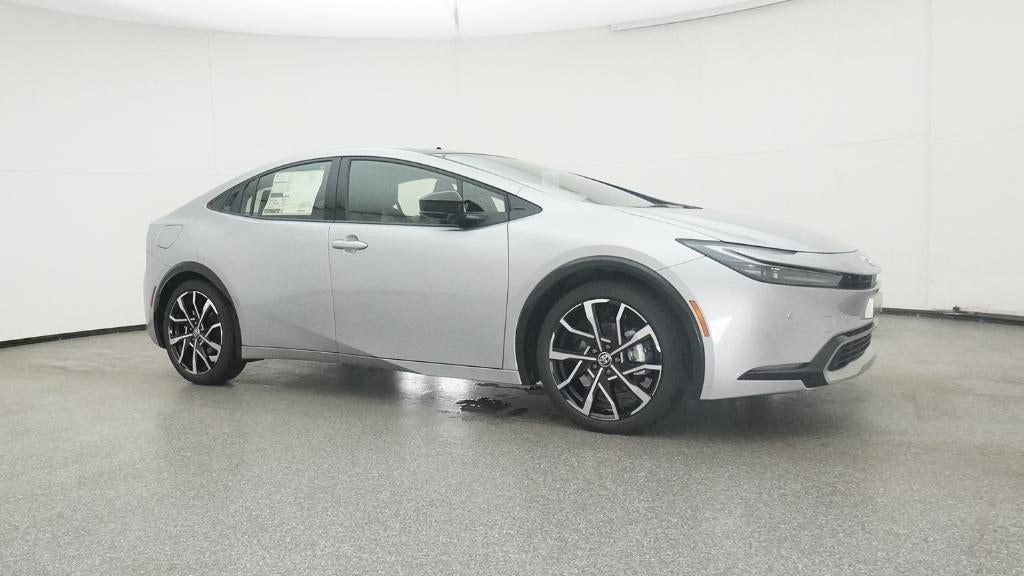 2025 Toyota Prius Plug-in Hybrid XSE