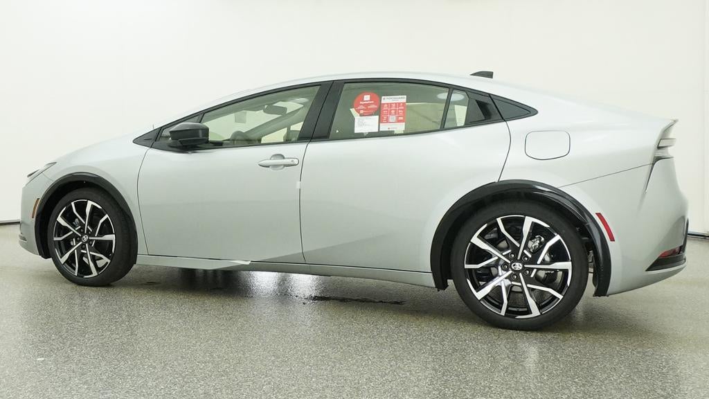 2027 Toyota Prius Plug-in Hybrid XSE