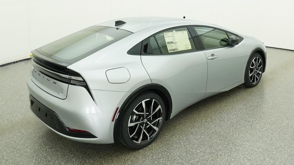 2027 Toyota Prius Plug-in Hybrid XSE