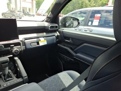 2026 Toyota 4Runner i-FORCE MAX Platinum