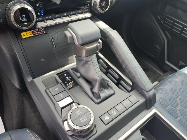 2026 Toyota 4Runner i-FORCE MAX Platinum