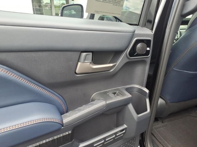 2026 Toyota 4Runner i-FORCE MAX Platinum