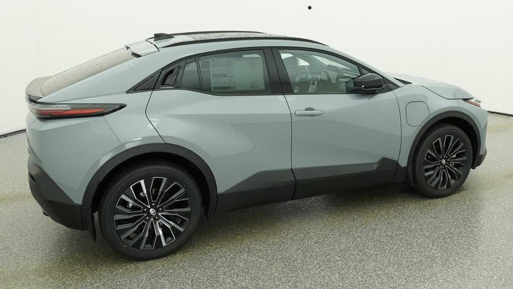 2026 Toyota C-HR XSE