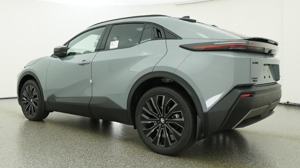 2026 Toyota C-HR XSE