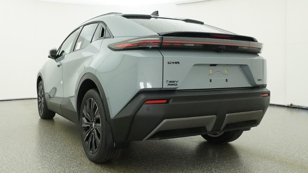 2026 Toyota C-HR XSE