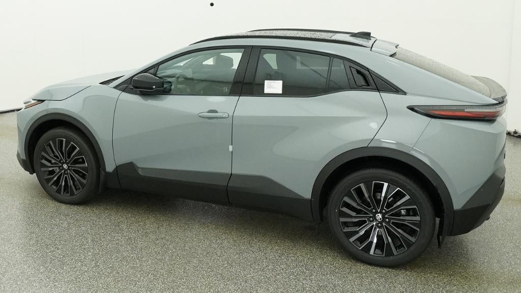2026 Toyota C-HR XSE