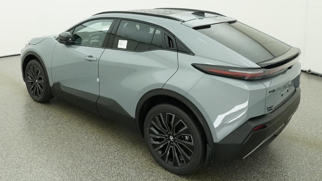 2026 Toyota C-HR XSE
