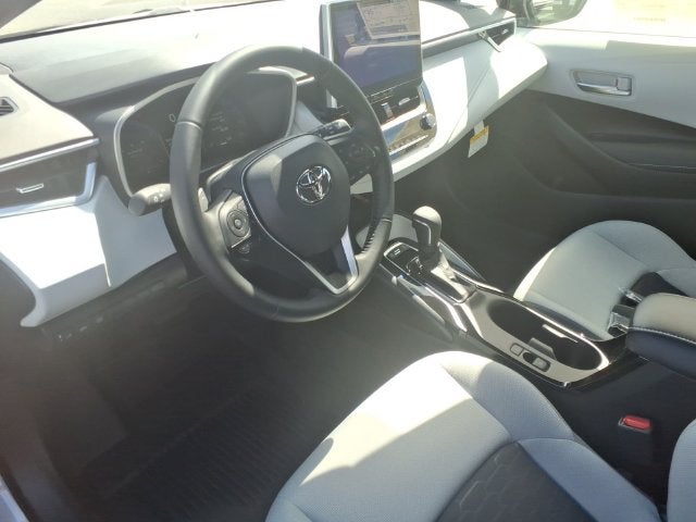 2027 Toyota Corolla Hatchback SE