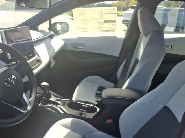 2027 Toyota Corolla Hatchback SE