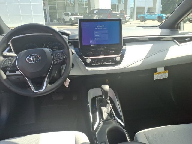 2027 Toyota Corolla Hatchback SE