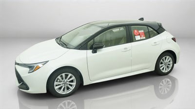 2027 Toyota Corolla Hatchback SE