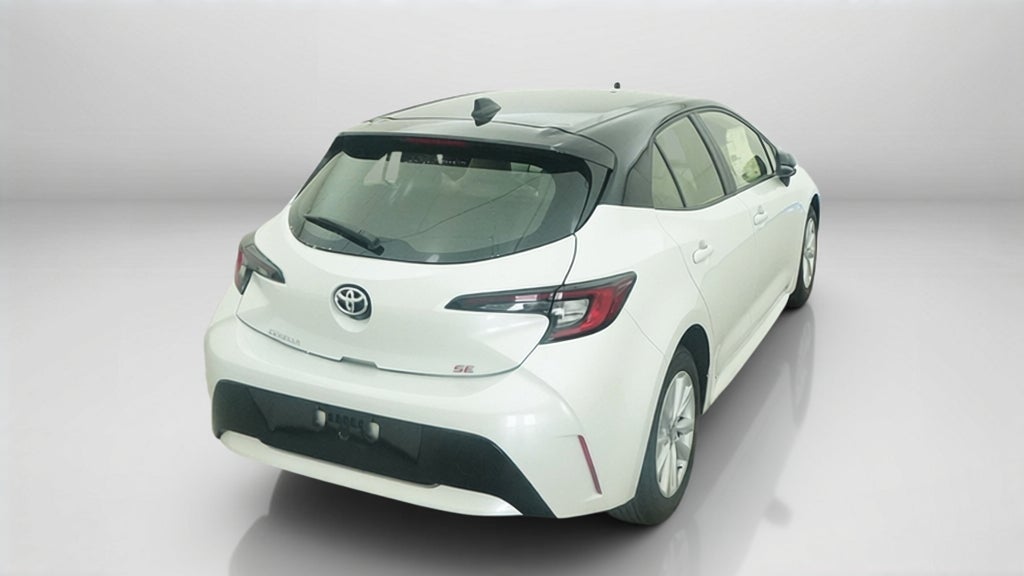 2027 Toyota Corolla Hatchback SE