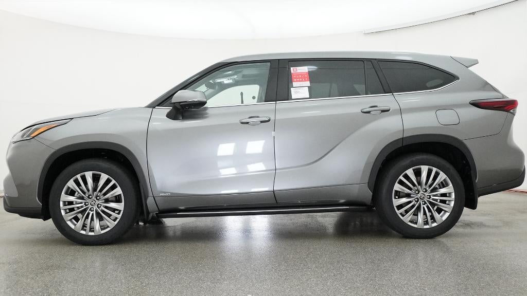 2026 Toyota Highlander Hybrid Hybrid Platinum