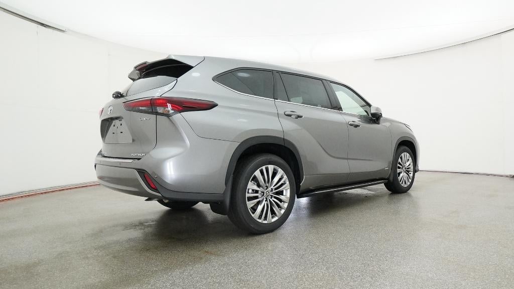 2026 Toyota Highlander Hybrid Hybrid Platinum