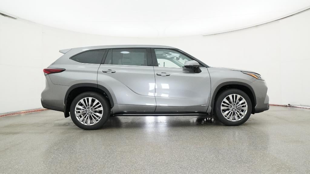 2026 Toyota Highlander Hybrid Hybrid Platinum