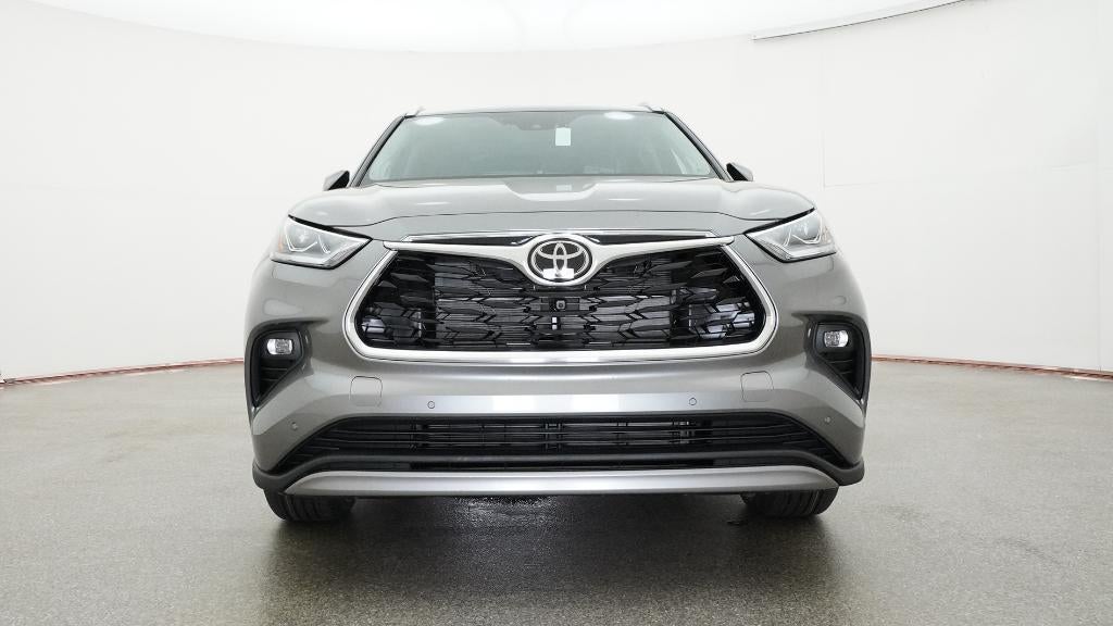 2026 Toyota Highlander Hybrid Hybrid Platinum