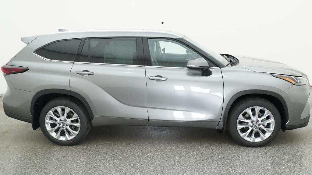 2026 Toyota Highlander Limited