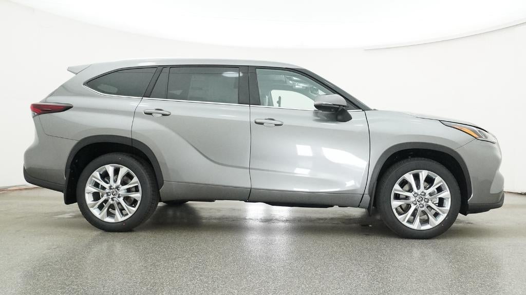 2026 Toyota Highlander Limited