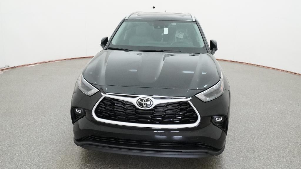2026 Toyota Highlander XLE