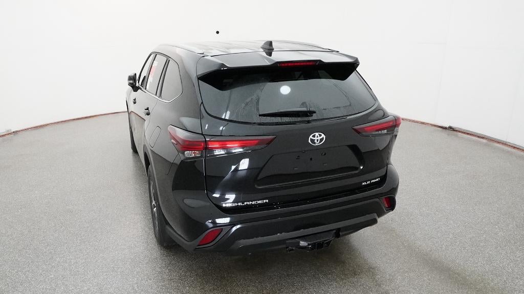 2026 Toyota Highlander XLE