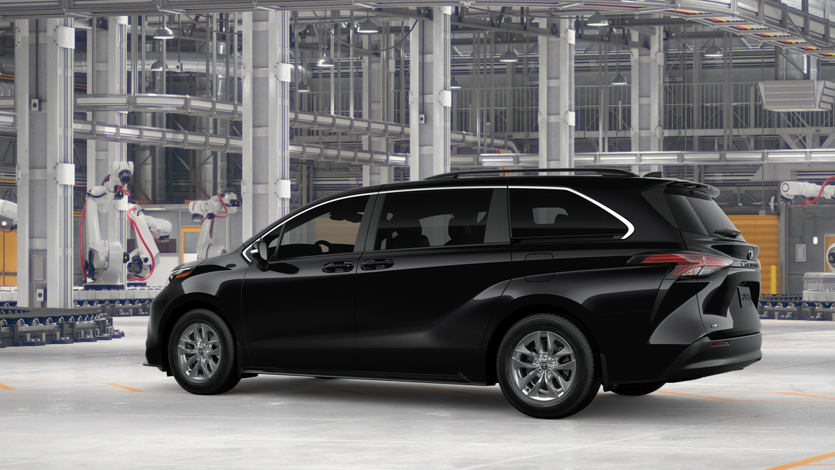 2026 Toyota Sienna LE