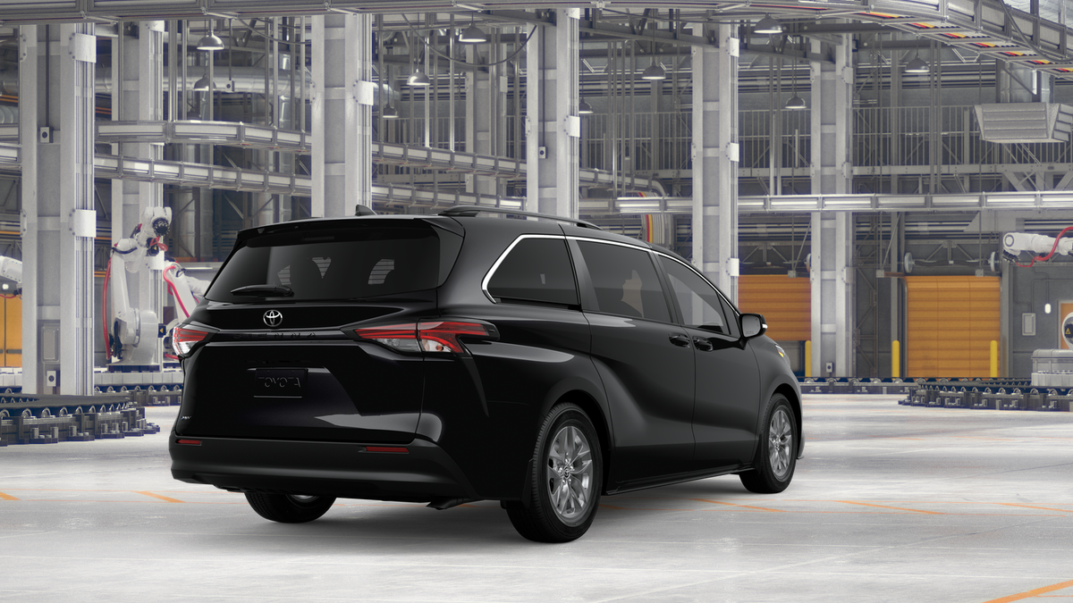 2026 Toyota Sienna LE