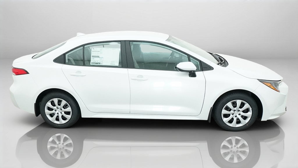 2027 Toyota Corolla LE