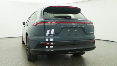 2026 Toyota Toyota Crown Signia Limited