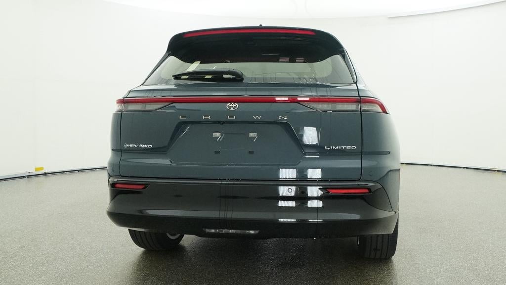 2026 Toyota Toyota Crown Signia Limited